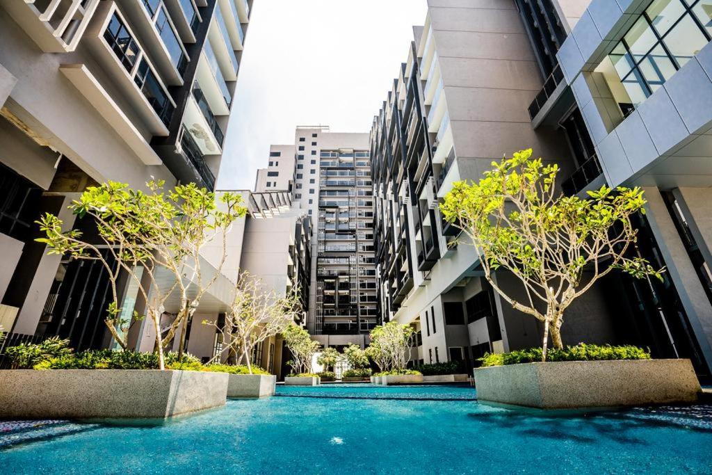 Imperio - Private Jacuzzi With Seacityview With Wifi Malacca